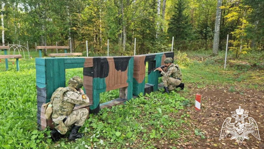 Первокурсники осваивают тактику ведения боя