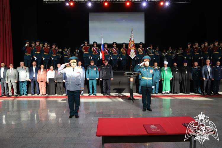 В Пермском военном институте Росгвардии состоялась церемония приведения курсантов 1-х курсов к военной присяге