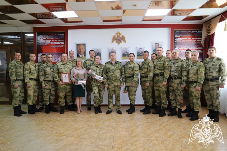 Начальник Пермского военного института Росгвардии полковник Филипп Сиволапов поздравил личный состав со 108-й годовщиной образования органов военно-политической работы