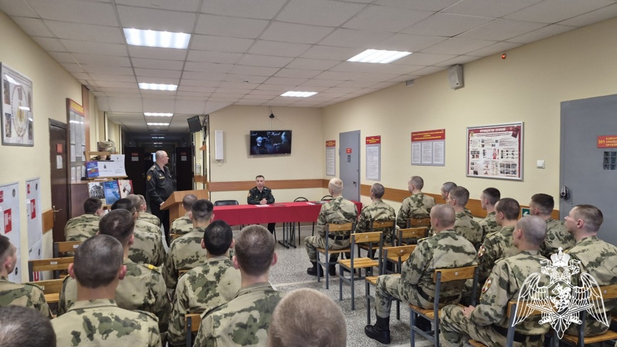 С курсантами военного института проведены мероприятия единого дня агитационно-пропагандистской работы