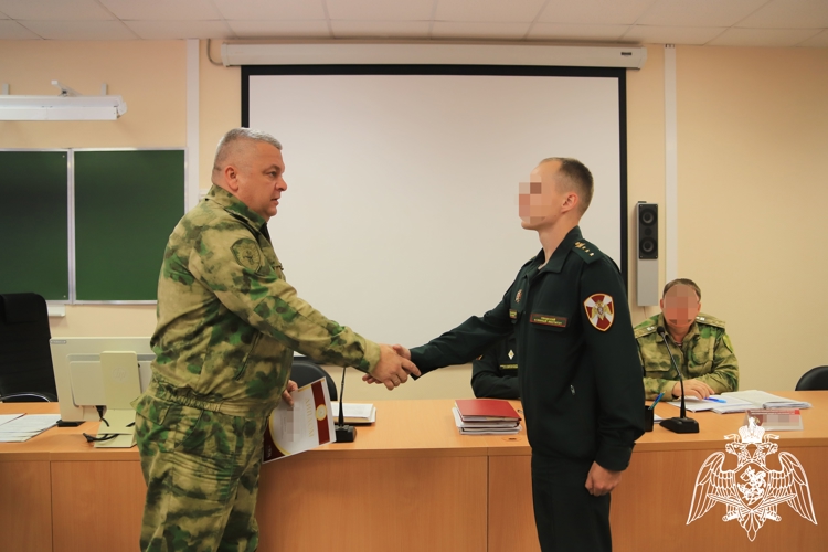 Курсанты Пермского военного института под руководством профессорско-преподавательского состава кафедры гуманитарных и социальных наук приняли участие в общероссийской образовательной акции «Всероссийский экономический диктант-2026»